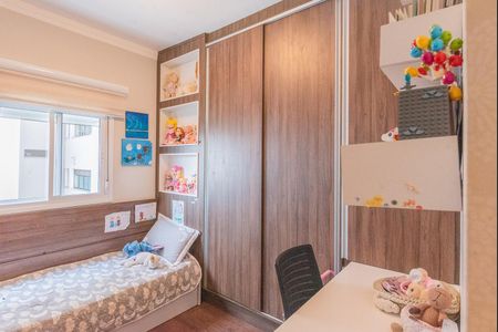 Apartamento à venda com 82m², 3 quartos e 2 vagas Apartamento à venda com 82m², 3 quartos e 2 vagasSuíte 2