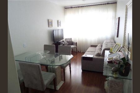 Apartamento à venda com 68m², 2 quartos e 1 vagaFoto 08
