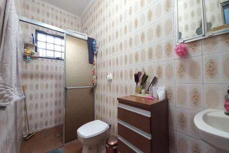 Casa à venda com 125m², 3 quartos e 3 vagas Casa à venda com 125m², 3 quartos e 3 vagasBanheiro da Suíte