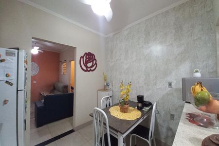 Casa à venda com 125m², 3 quartos e 3 vagas Casa à venda com 125m², 3 quartos e 3 vagasCopa