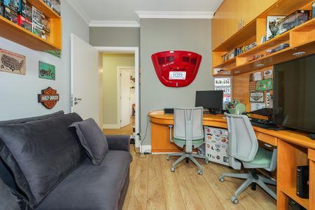 Apartamento à venda com 177m², 3 quartos e 3 vagasQuarto 