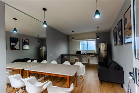 Studio para alugar com 17m², 1 quarto e sem vaga Studio para alugar com 17m², 1 quarto e sem vagaSalão de Festas
