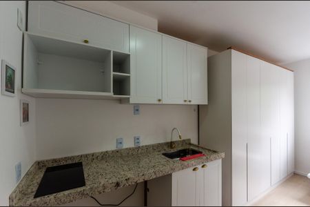 Studio para alugar com 17m², 1 quarto e sem vaga Studio para alugar com 17m², 1 quarto e sem vagaCozinha