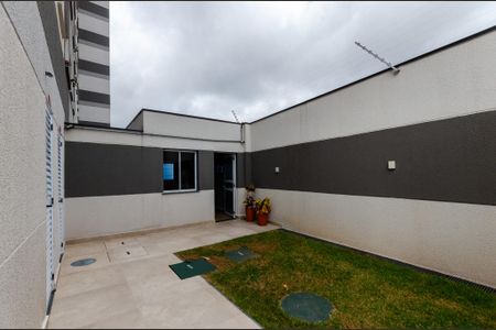 Studio para alugar com 17m², 1 quarto e sem vaga Studio para alugar com 17m², 1 quarto e sem vagaSalão de Festas