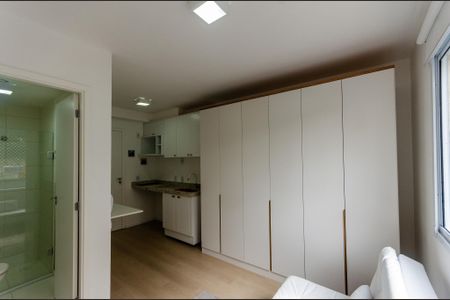 Studio para alugar com 17m², 1 quarto e sem vaga Studio para alugar com 17m², 1 quarto e sem vagaSala/Quarto