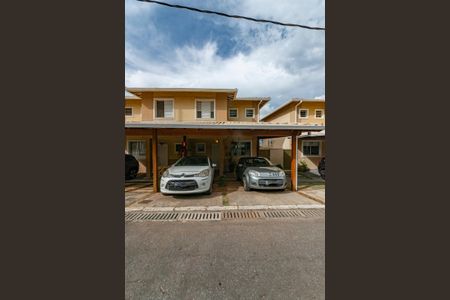 Casa de condomínio à venda com 143m², 3 quartos e 2 vagas Casa de condomínio à venda com 143m², 3 quartos e 2 vagasGaragem