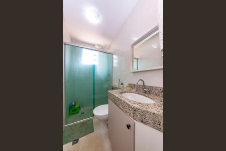 Casa de condomínio à venda com 143m², 3 quartos e 2 vagas Casa de condomínio à venda com 143m², 3 quartos e 2 vagasBanheiro da Suíte