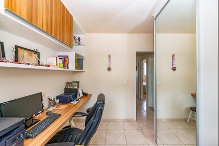 Casa de condomínio à venda com 143m², 3 quartos e 2 vagas Casa de condomínio à venda com 143m², 3 quartos e 2 vagasQuarto 2