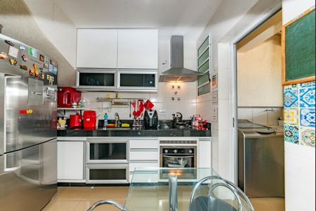 Casa de condomínio à venda com 143m², 3 quartos e 2 vagas Casa de condomínio à venda com 143m², 3 quartos e 2 vagasCozinha