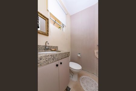 Casa de condomínio à venda com 143m², 3 quartos e 2 vagas Casa de condomínio à venda com 143m², 3 quartos e 2 vagasLavabo