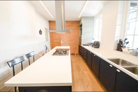 Casa à venda com 250m², 3 quartos e sem vagaCozinha