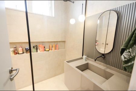 Casa à venda com 250m², 3 quartos e sem vagaBanheiro 2