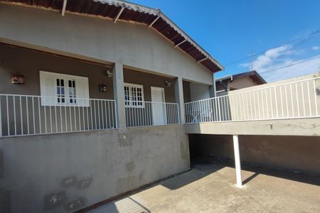 Casa à venda com 110m², 3 quartos e 3 vagasQuintal - Garagem