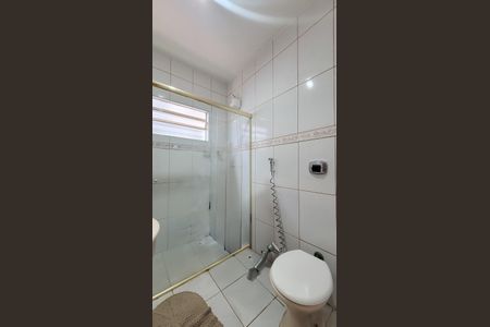 Casa à venda com 273m², 3 quartos e 3 vagas Casa à venda com 273m², 3 quartos e 3 vagasBanheiro da Suite