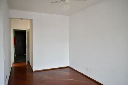 Apartamento para alugar com 52m², 2 quartos e 1 vagaSala