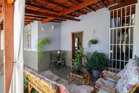 Casa à venda com 126m², 3 quartos e 3 vagasÁrea comum