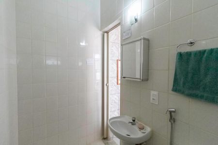 Casa à venda com 126m², 3 quartos e 3 vagasBanheiro social