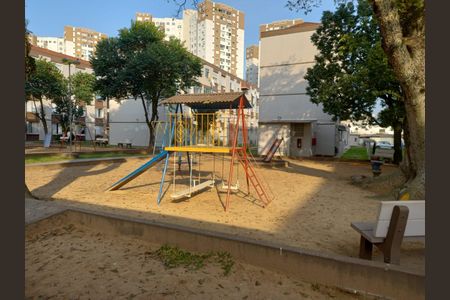 Apartamento à venda com 44m², 1 quarto e 1 vaga Apartamento à venda com 44m², 1 quarto e 1 vagaÁrea Comum - Playground