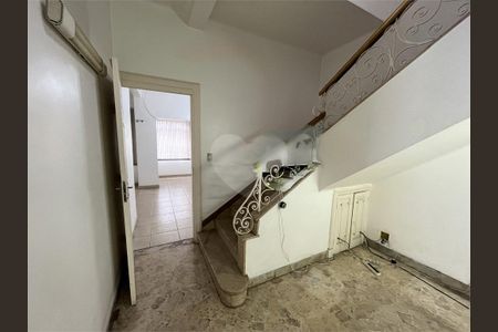 Casa à venda com 190m², 4 quartos e 5 vagas