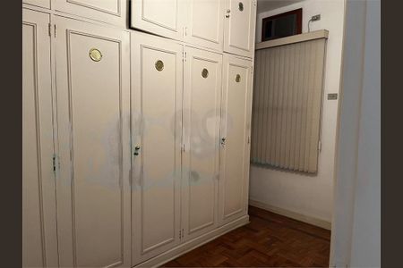 Casa à venda com 190m², 4 quartos e 5 vagas