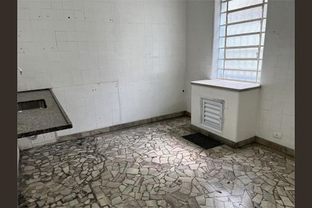 Casa à venda com 190m², 4 quartos e 5 vagas