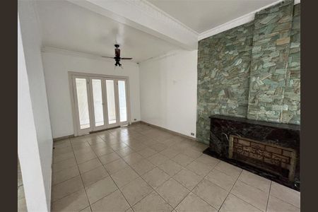 Casa à venda com 190m², 4 quartos e 5 vagas