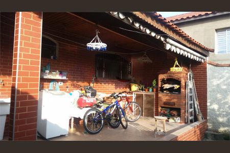 Casa à venda com 273m², 3 quartos e 3 vagas