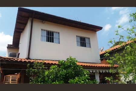 Casa à venda com 273m², 3 quartos e 3 vagas