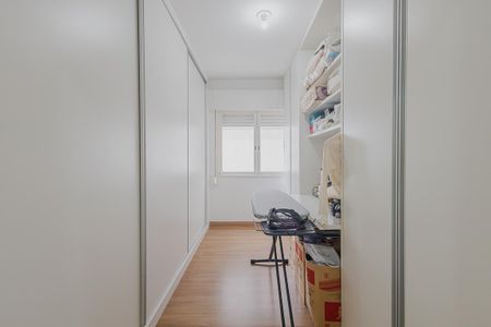 Apartamento à venda com 158m², 2 quartos e 1 vagaCloset da Suíte