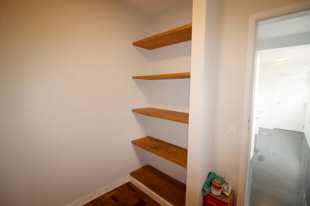 Apartamento à venda com 144m², 2 quartos e 2 vagasQuarto de Serviço