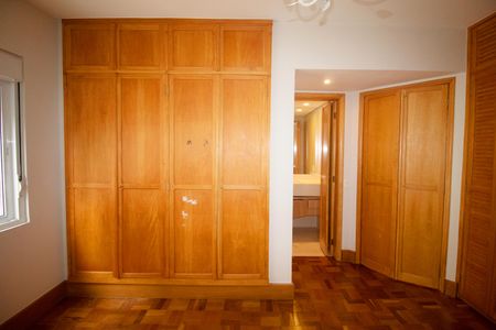 Apartamento à venda com 144m², 2 quartos e 2 vagasQuarto 2