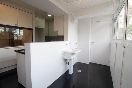 Apartamento à venda com 144m², 2 quartos e 2 vagasÁrea de Serviço