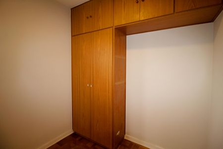 Apartamento à venda com 144m², 2 quartos e 2 vagasQuarto de Serviço