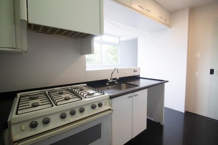 Apartamento à venda com 144m², 2 quartos e 2 vagasCozinha