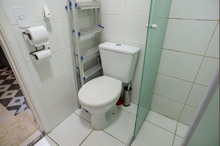 Apartamento à venda com 28m², 1 quarto e sem vaga Apartamento à venda com 28m², 1 quarto e sem vagaBanheiro