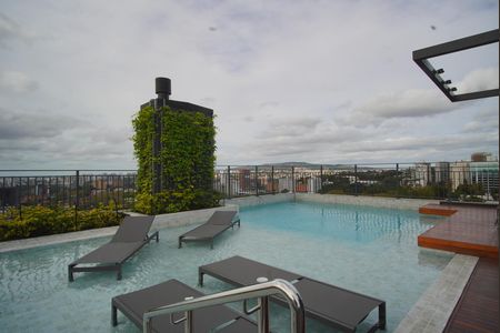 Studio à venda com 25m², 1 quarto e sem vagaÁrea comum - Piscina