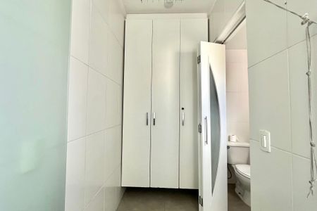 Apartamento para alugar com 65m², 2 quartos e 1 vagaÁrea de Serviço