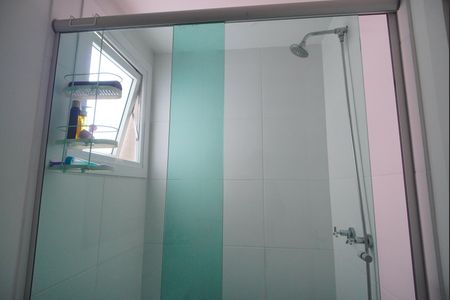 Apartamento para alugar com 75m², 3 quartos e 1 vaga Apartamento para alugar com 75m², 3 quartos e 1 vagaBanheiro corredor