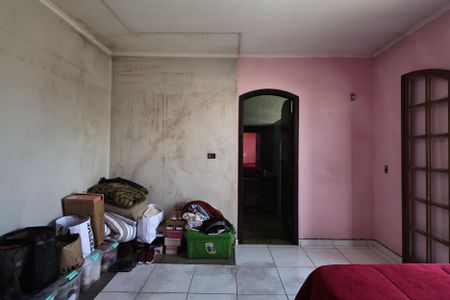 Casa à venda com 176m², 3 quartos e 3 vagasSuite