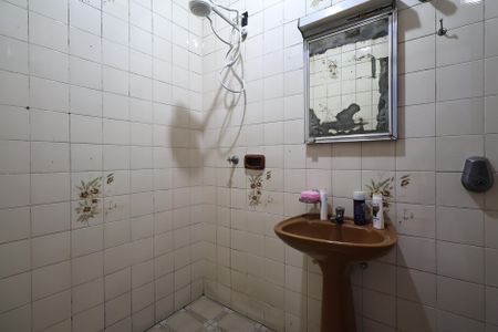 Casa à venda com 176m², 3 quartos e 3 vagasBanheiro 1 