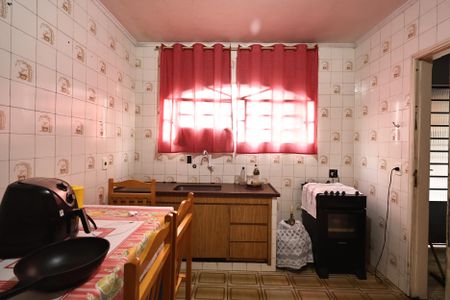 Casa à venda com 176m², 3 quartos e 3 vagasCozinha