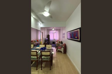 Apartamento à venda com 73m², 2 quartos e sem vagaSala