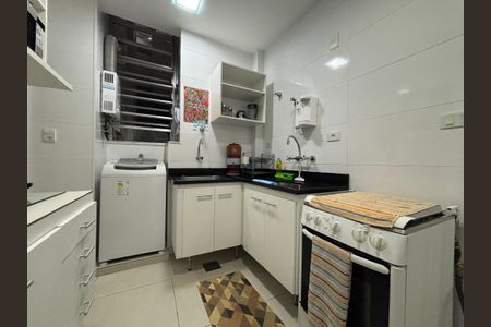 Apartamento à venda com 73m², 2 quartos e sem vagaCozinha