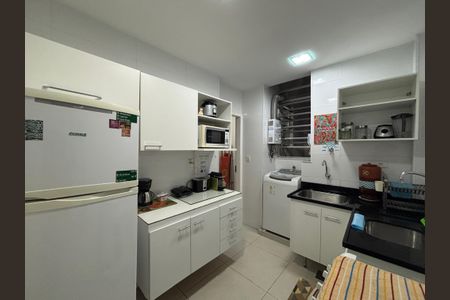 Apartamento à venda com 73m², 2 quartos e sem vagaCozinha