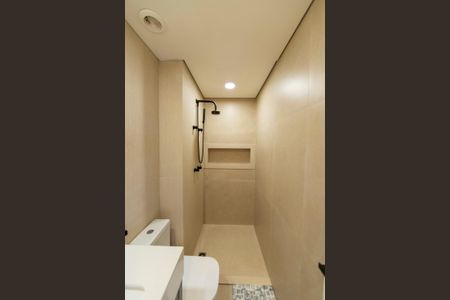 Apartamento à venda com 70m², 2 quartos e 2 vagasBanheiro 2