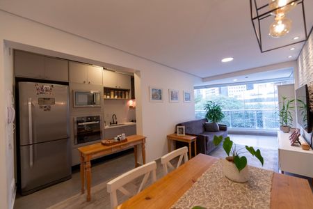 Apartamento à venda com 70m², 2 quartos e 2 vagasSala