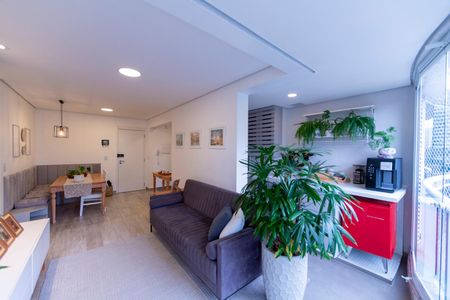 Apartamento à venda com 70m², 2 quartos e 2 vagasSala