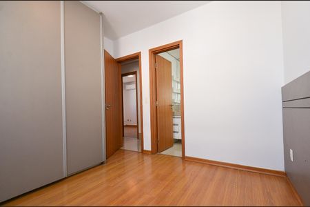 Apartamento à venda com 130m², 3 quartos e 2 vagasSuite