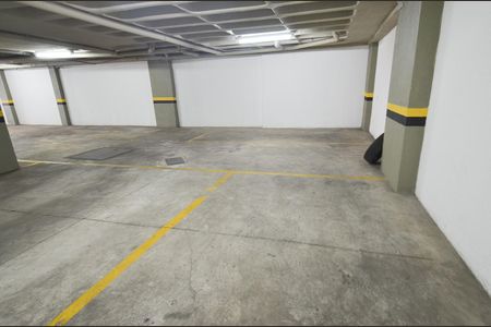 Apartamento à venda com 130m², 3 quartos e 2 vagasGaragem