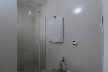 Apartamento à venda com 95m², 2 quartos e sem vagaBanheiro